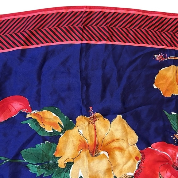 Vera 100% Silk Floral Scarf 30x30 Red/Navy/Yellow Hibiscus Tropical Print Bright - Picture 6 of 13